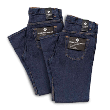 Pantalones members mark new arrivals